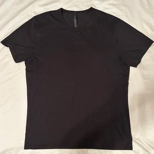 XL Lululemon The Fundamental T